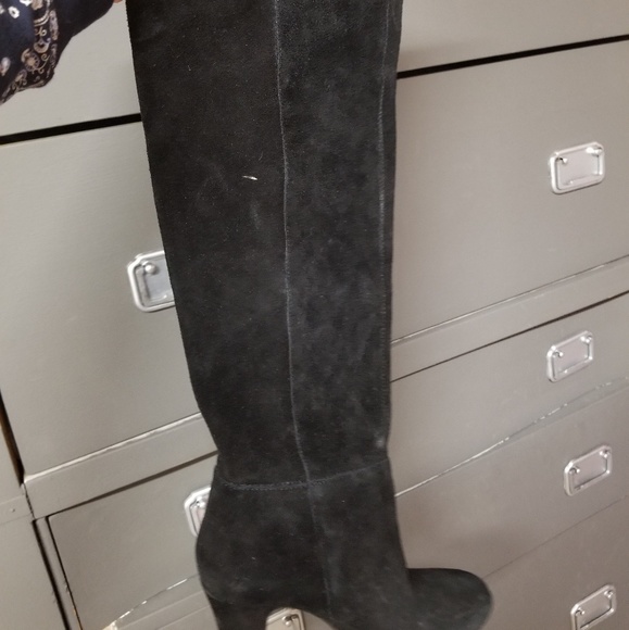 Boots - Picture 1 of 4